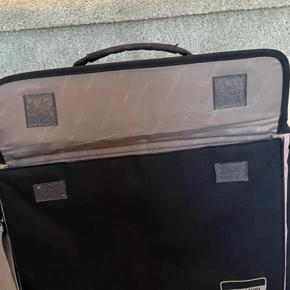 Laptop Bag 💼!
